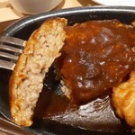 ガスト - レギュラーサイズのハンバーグ