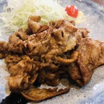 家庭料理居酒屋 よってって - ♪味噌炒めが白飯を加速させる