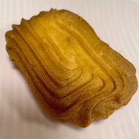 村上開新堂 レストラン - ロシアケーキ ブドウジャムサンド