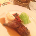 シェ・ピエール - 鶉のワイルドライスと栗詰め3500円これも半量