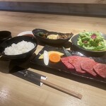 焼肉あがり 本店 - 