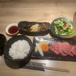 焼肉あがり 本店 - 