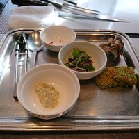 煉 今泉店 - サーモンと タルタルソース