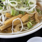 ラーメン もっけだの - 『白味噌豚骨ラーメン』のトッピング