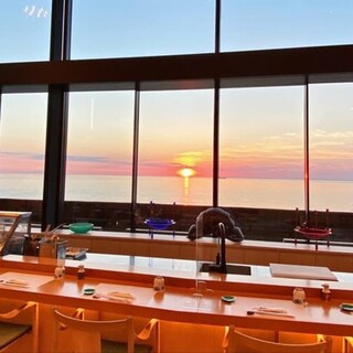 豊かな播磨灘と絶景の夕陽を目の前に
