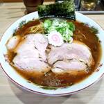 自家製麺 麺や 六等星 - なんでも炊いちゃう中華そば1,100円