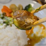 キッチン ブルー グローブ - ズッキーニを添えて