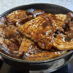 豚丼のかしわ - 