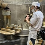 葉隠うどん - 湯切り