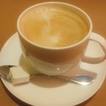 TAVERNA Pinoli - 朝食プレートのドリンクで「カフェラテ」を選びました。