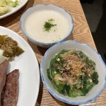 味の牛たん喜助 東京駅八重洲北口店 - 山芋とろろとモロヘイヤとオクラの和え物