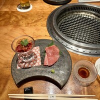 銀座 山科 - ユッケと和牛刺し