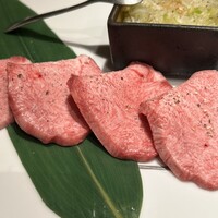 北新地 肉料理 名門 - 