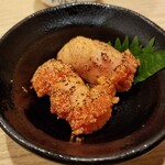 回転寿し トリトン - 虎杖浜産炙りたらこ。