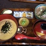 峠の茶屋 - 麦とろろごはんと蕎麦セット