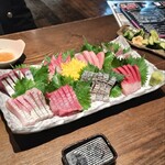 炉ばたやき山波月 - お造りを堪能