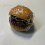 pasticceria CINO - 渋皮栗の餡バターサンド、４９０円。
 
熊本県産の栗あんと渋皮付栗が入ったフォカッチャサンド、ゲランドの塩がアクセントになってます。
 