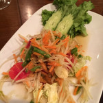 広島タイ料理 マナオ - 青パパイヤのサラダ