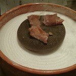 迦陵 - ヒウチ肉の石焼き