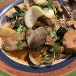 マヌエル・カーザ・デ・ファド - 豚肩肉とアサリのアレンテージョ風。山の幸と海の幸組み合わせた素晴らしい一皿