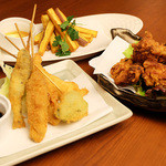 Shunsai Nakayoshi - ≪鶏の唐揚げ・串揚げ盛り合わせ・さつまいもスティックのはちみつバター≫その他、居酒屋メニューも豊富にご用意しております。