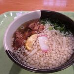 道の駅 丹波おばあちゃんの里 - 丹波赤鶏の唐揚げうどん(900円)