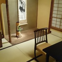 河文 - 個室旅館のようです。