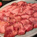 飛騨牛一頭家 馬喰一代 県庁東 - 