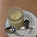 すし江戸 - 生クリームプリン