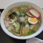 ドライブイン化粧坂 - 五目ラーメン