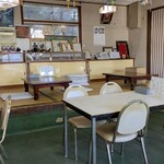 ドライブイン化粧坂 - 店内
