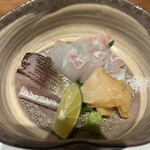 曙橋 かず - おまかせコース７７００円。ヒラメ、カマス、つぶ貝。カマスの脂ノリが良く、炙り加減も素晴らしく、一番気に入りました。