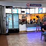 Dairy Queen/Orange Julius Treat Ctr - 店舗外観