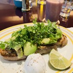 bills - おはようございます！今からデルソーレに行くよん。見守っててね〜！忙しいのね笑