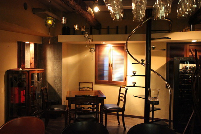 33 Thirty Three 六本木 ワインバー 食べログ