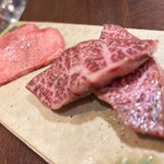 焼肉ホルモン はねいし - 