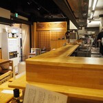 麺に光を 別邸 - 店内