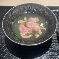 和牛lab K - 利尻昆布の出汁に浮かぶ、とうさんかく