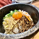 焼肉 くにちゃん - 石焼ビビンバ