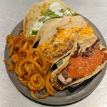 ブルー エントランス キッチン - 