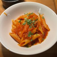 カルネジーオ イースト - 