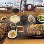 ビッグシェフ亭 - 小鉢も美味しいです