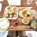 食堂カフェ ヒトトノ - ヒトトノごはん