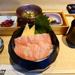 全席個室 じぶんどき - 本マグロ中トロ丼
