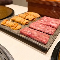 西麻布けんしろう - ★厳選和牛の雲丹ユッケドッグ