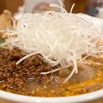 担々麺 ほおずき - ねぎ担々麺（麺2/3、）＋排骨＋ひき肉