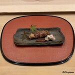 御料理 寺沢 - 松茸の牛肉巻と唐墨と茹で落花生