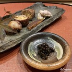 御料理 寺沢 - 松茸の牛肉巻と唐墨と茹で落花生と実山椒の甘露煮