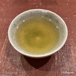 御料理 寺沢 - 松茸の香りに臭覚がくすぐられます
