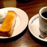 星乃珈琲店 - 料理写真:厚切りトースト ゆで卵